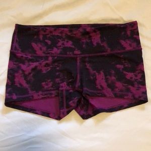 Lululemon exercise shorts size 8